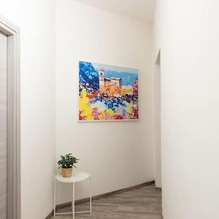Private Room: The Port Apartment Scirocco Livorno Exteriör bild